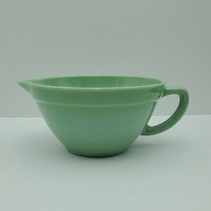 Jadeite Batter Bowl Jade-Ite Pale Mint Green MIxing Bowl with Handle and Spout